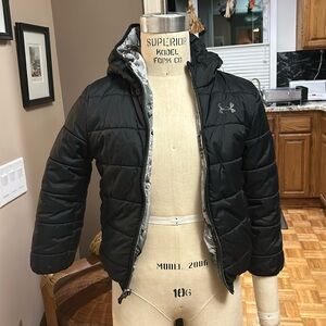 Under Armour ski jacket. Reversible!